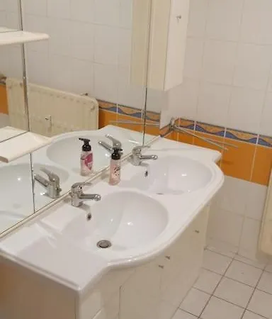 Chez Lisa Et Claude Apartman